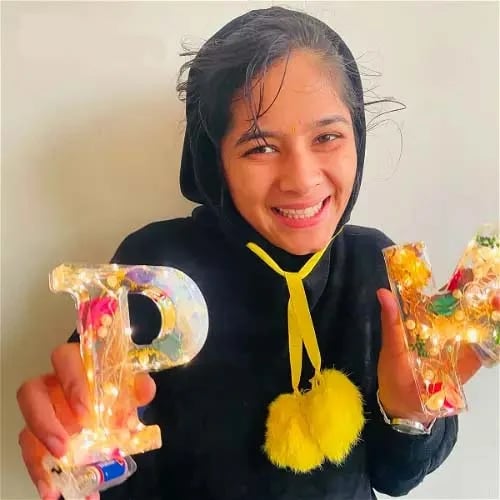 BloomLetter - Personalized Floral Resin Letter Light