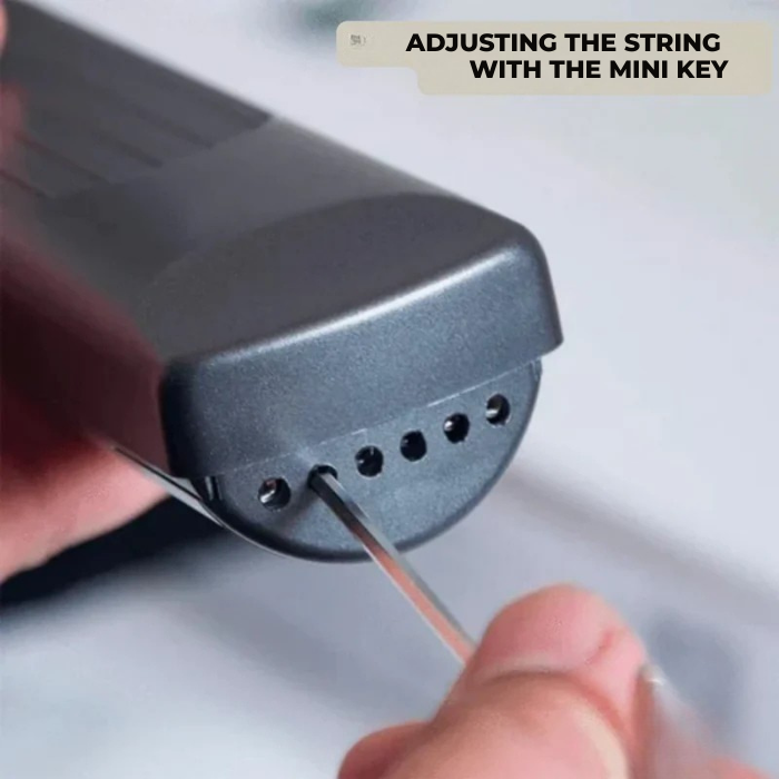 StrumEdge Mini Trainer — Přenosný trenažér na kytaru s displejem akordů a strunami