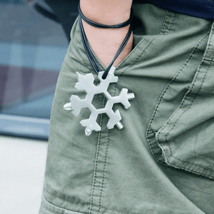 Snowflake Multi-Function Pocket Tool