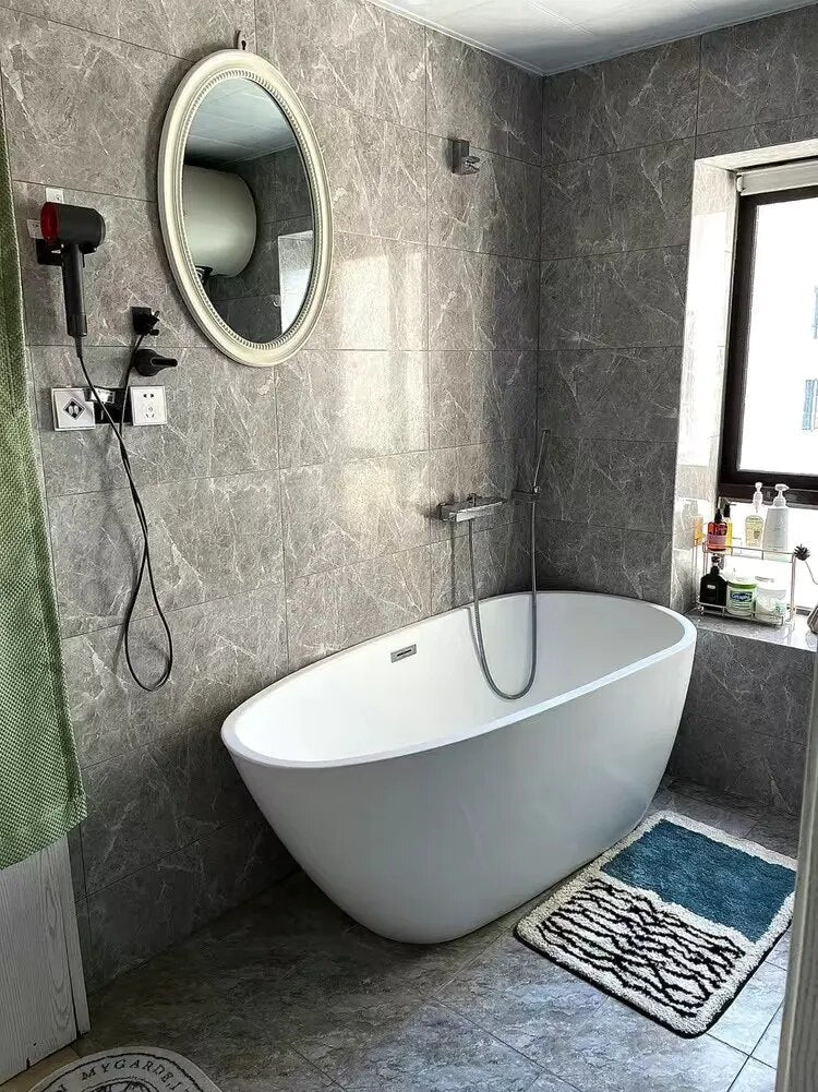 NordicFlow - Abstrakti kylpyhuoneen matto, liukuesteellinen kylpymatto