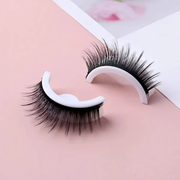LashSnap - Magnetic False Lashes with Easy Snap-On Applicator