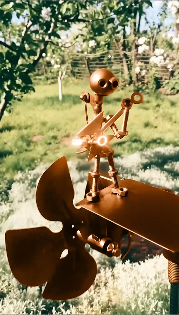 RockBeater Pro - Handmade Garden Wind Drummer Sculpture