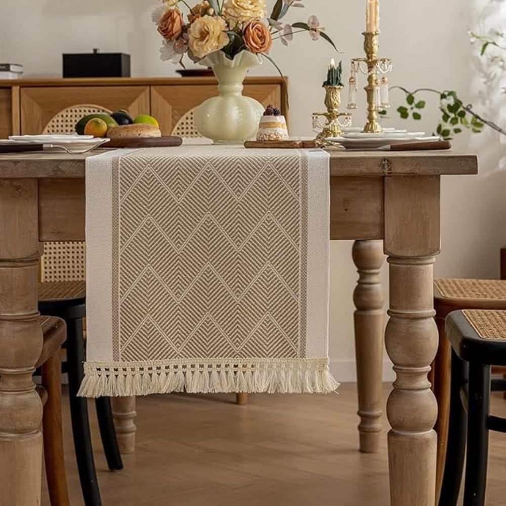 LoomÉtoile – Woven Zigzag Table Runner with Fringe