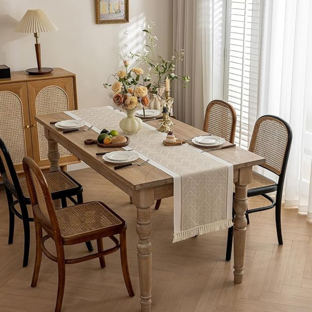 LoomÉtoile – Woven Zigzag Table Runner with Fringe