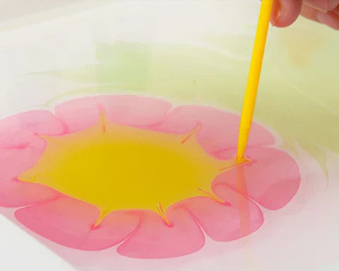 ColorBurst Splash — 創造的なクラフトやDIYプロジェクトに最適なマーブリングペイントアートキット