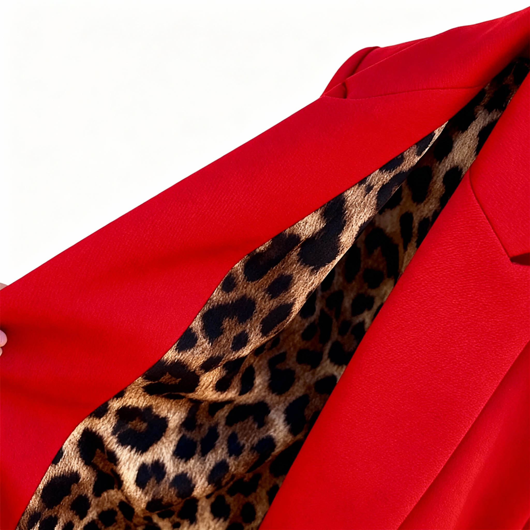 Testhez igazított blézer kényelmes szabással mindennapi viseletre