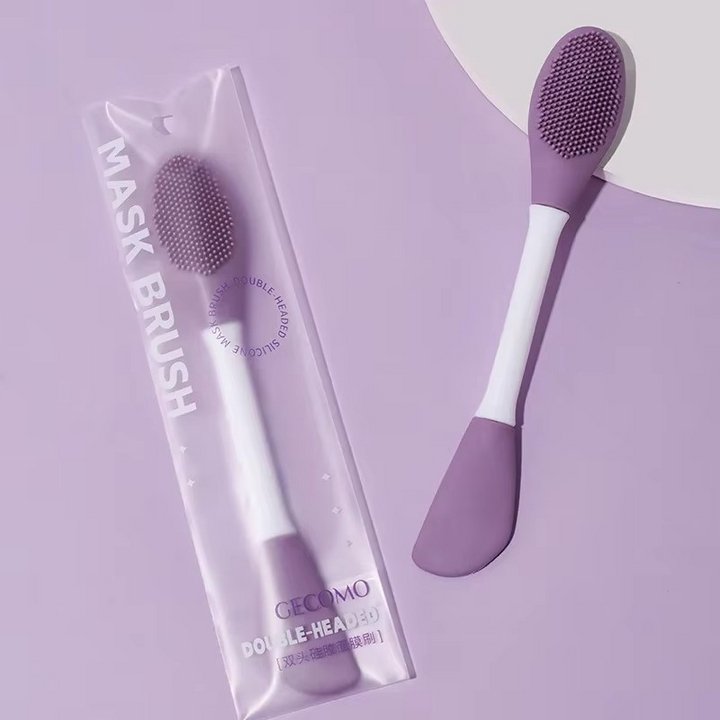 GlowGlide — Brocha aplicadora de mascarillas faciales de silicona