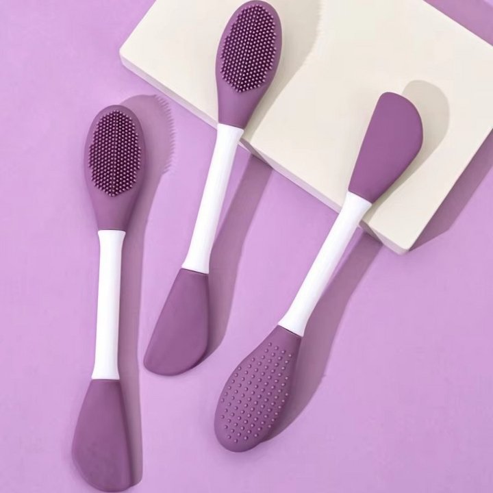 GlowGlide — Brocha aplicadora de mascarillas faciales de silicona