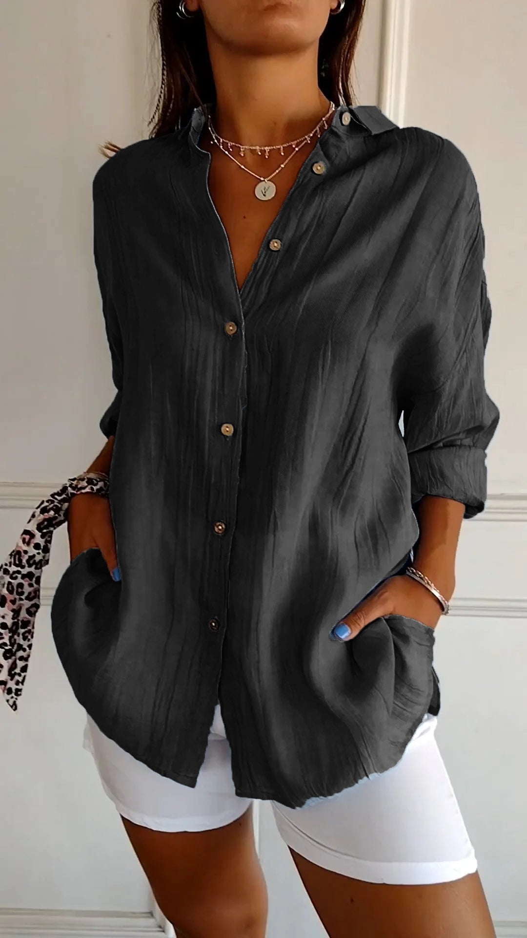 Chic women's blouse with pleated details and a light cut