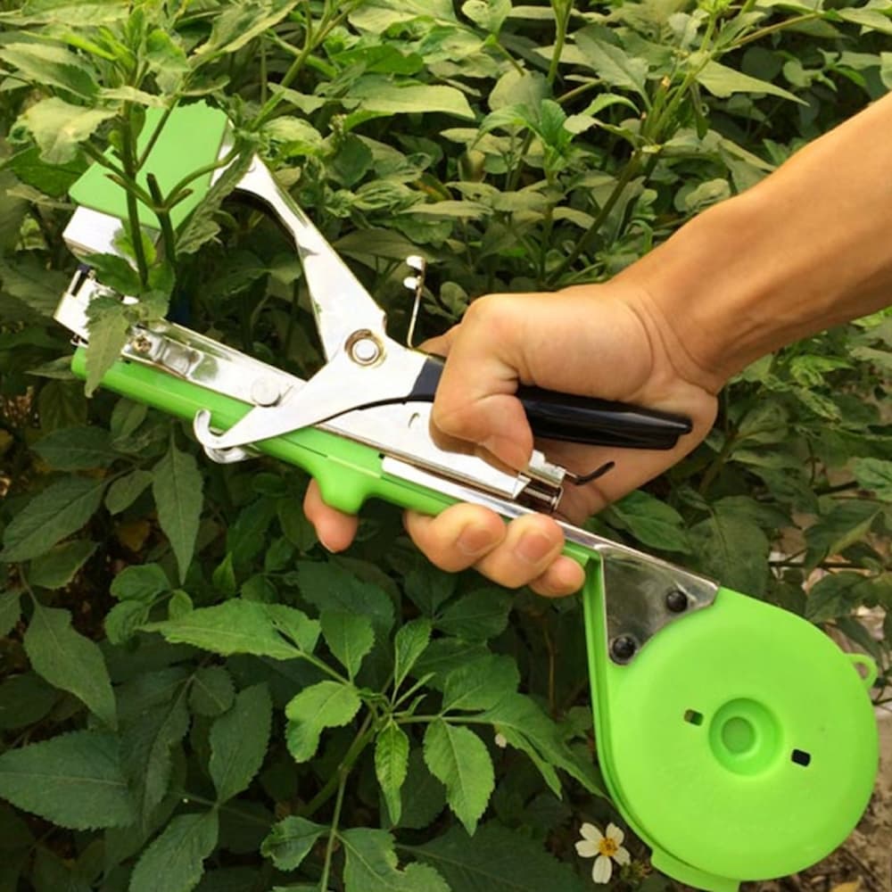 GrowMasterPro — Garden Plant Tie Tool