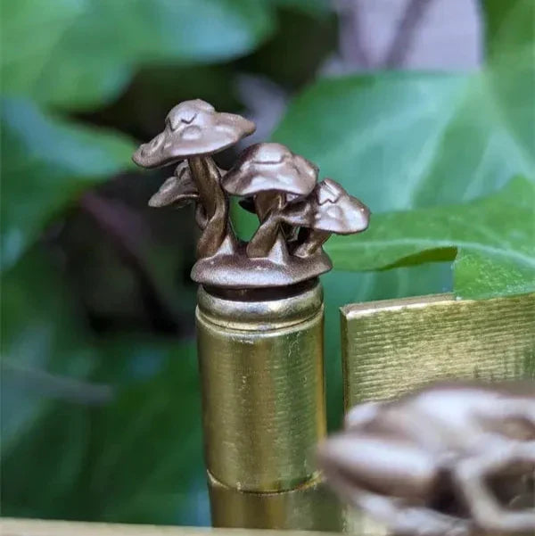 HingeCraft – Zierkappen für Türscharniere mit Tiermotiven