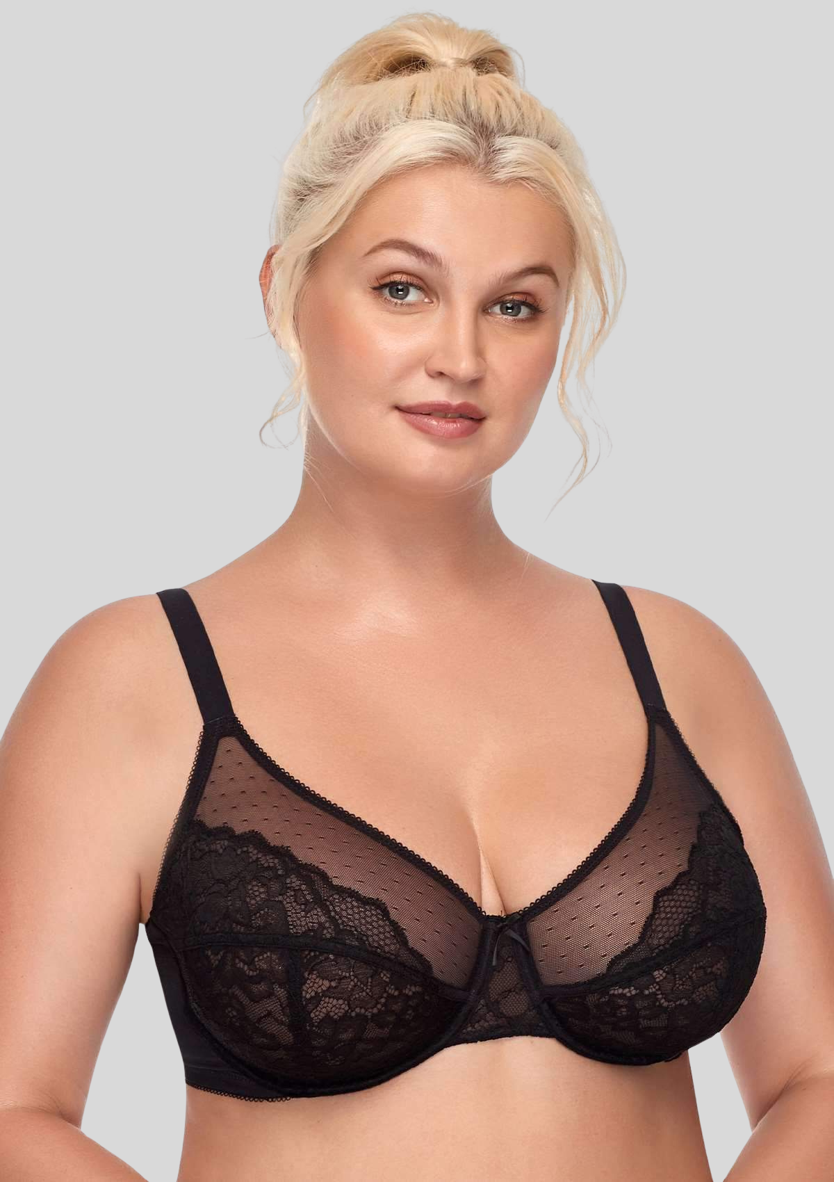 CurveLuxe — Pitsinen tukirintaliivi säädettävillä olkaimilla