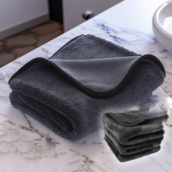 Reusable Cleaning Cloth for Streak-Free Household Cleaning