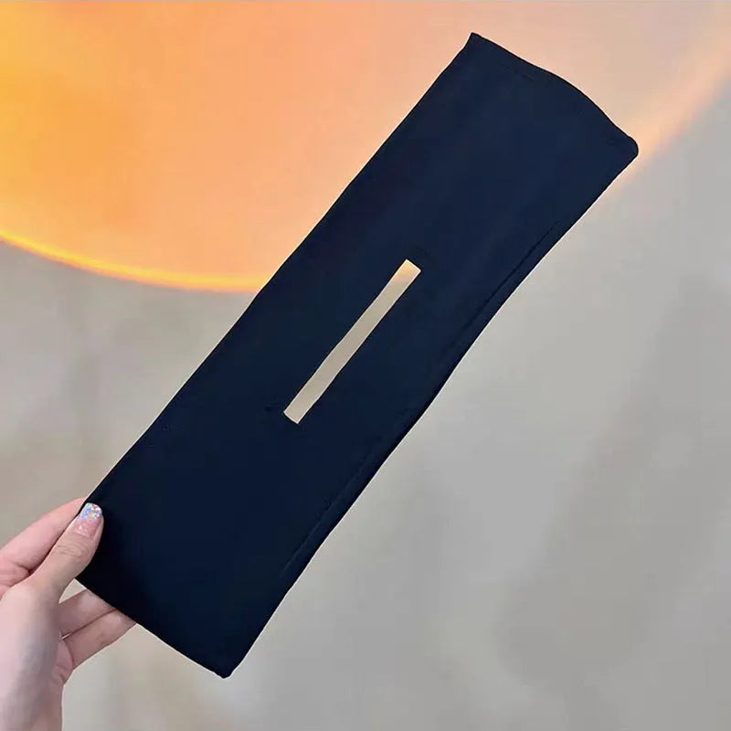 PetalTwist snadná pomůcka na drdol s ozdobným květinovým přívěskem