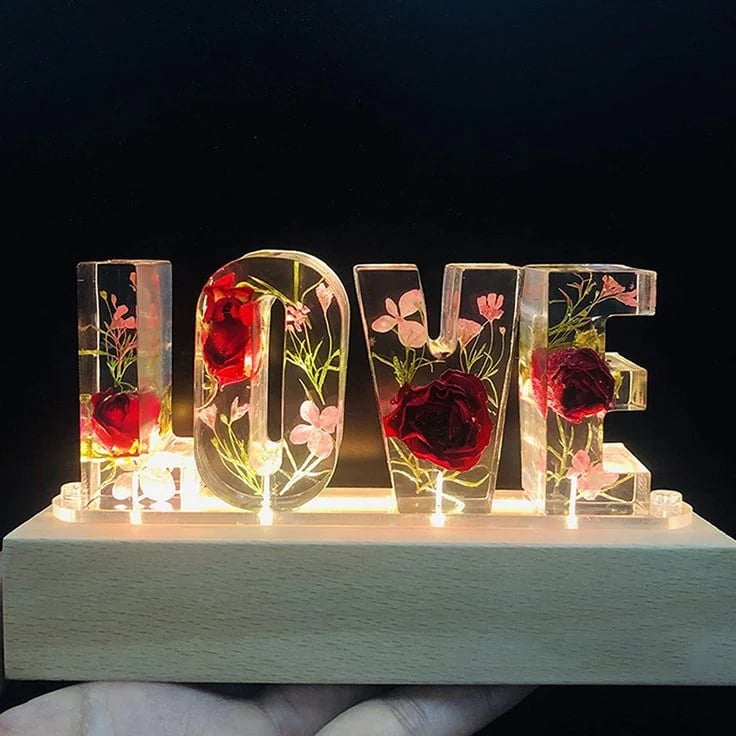 BloomLetter - Personalized Floral Resin Letter Light