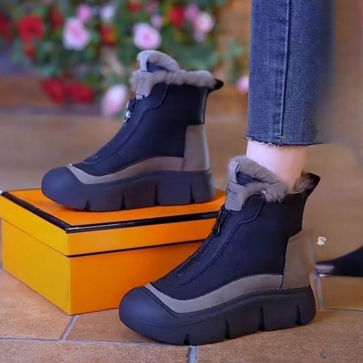 Insulated Zip Winter Boots for Cold-Weather Wear