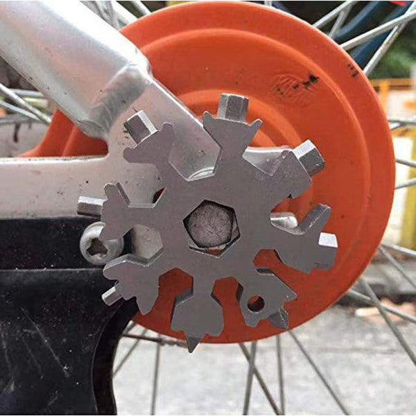 Snowflake Multi-Function Pocket Tool