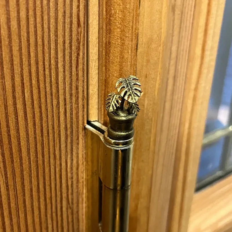 HingeCraft – Zierkappen für Türscharniere mit Tiermotiven