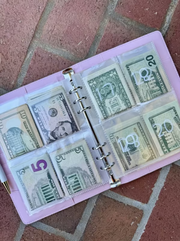 SaveWise – segregator do wyzwania budżetowego z 100 kopertami